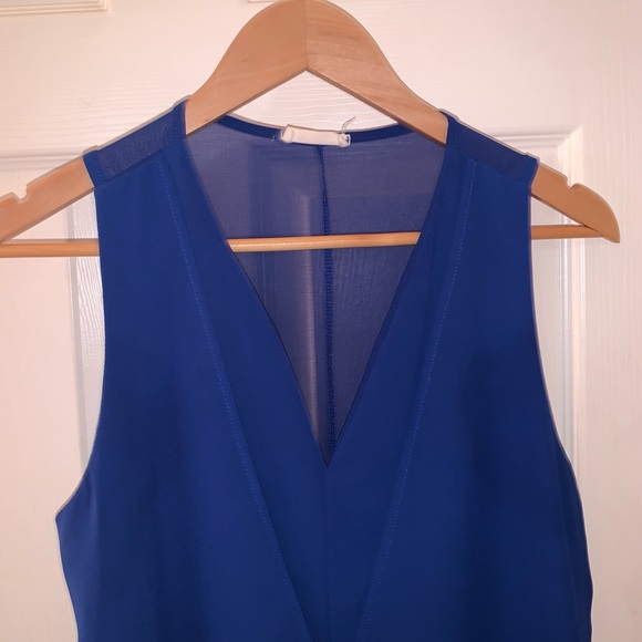 Top - Picture 3 of 4